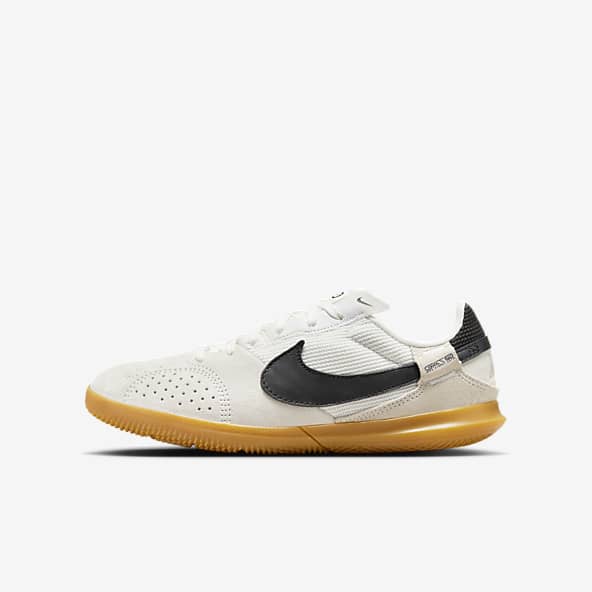 Chaussure de foot salle nike jordan sale